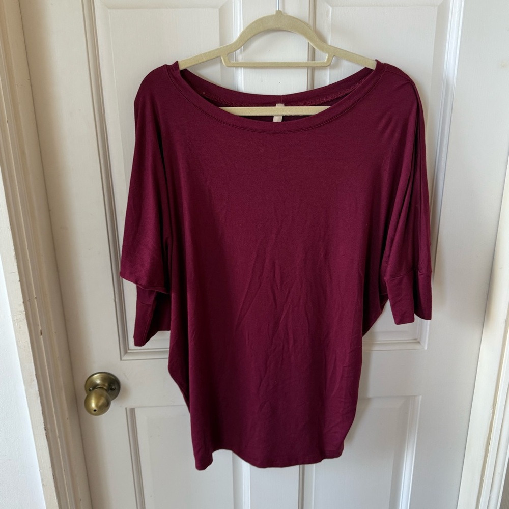 Perfect Off-the-Shoulder Top - Picture 2 of 5